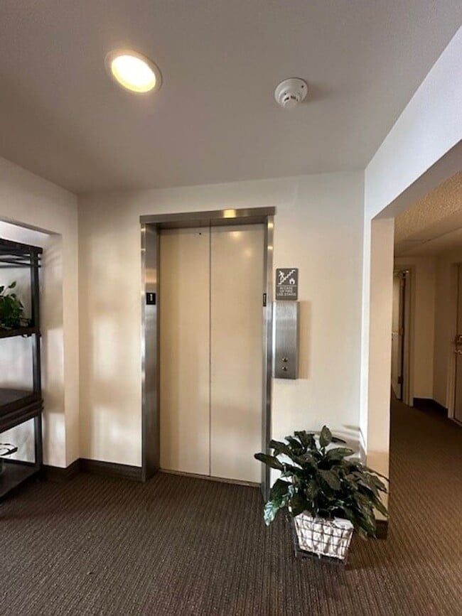property at 221 E 7th Ave