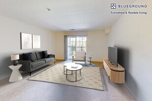 1000 Avalon Dr in Acton, MA - Building Photo