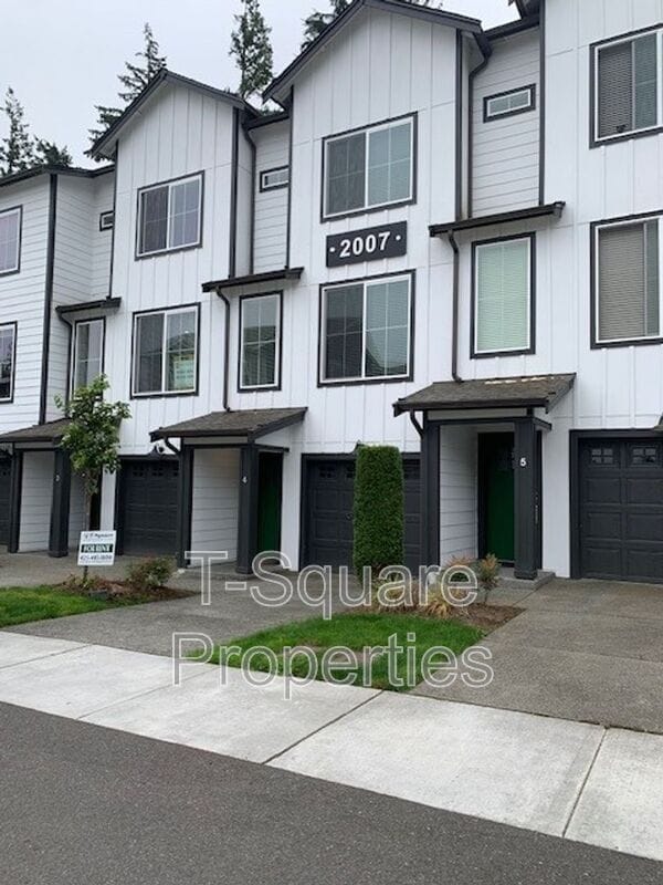 property at 2007 101st Ave SE
