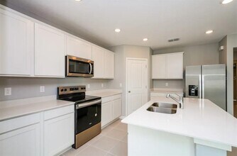 4039 Obsidian Dr in Spring Hill, FL - Building Photo - Building Photo