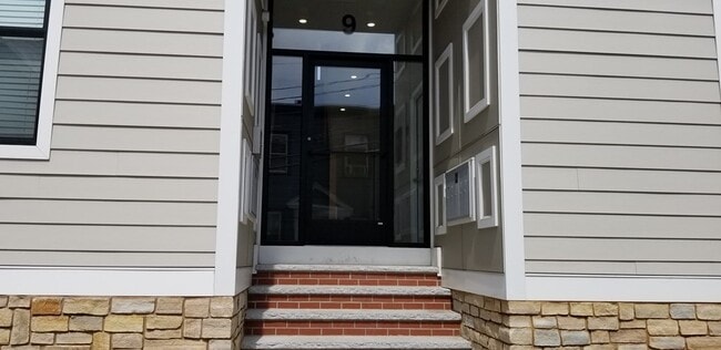 9 6th St in Chelsea, MA - Building Photo - Building Photo