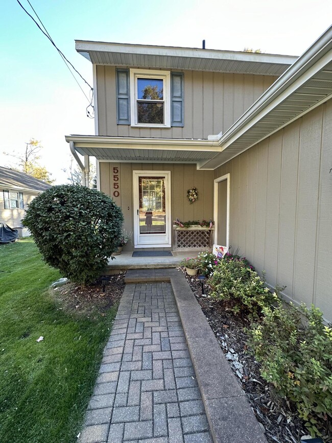 property at 5550 Joslin Dr