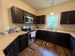 410 Frisco Wy in Holly Ridge, NC - Building Photo - Building Photo