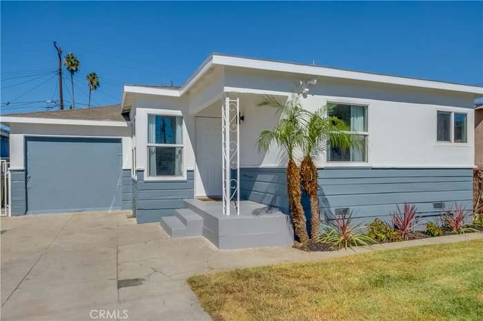 1347 E Bennett St in Compton, CA - Foto de edificio