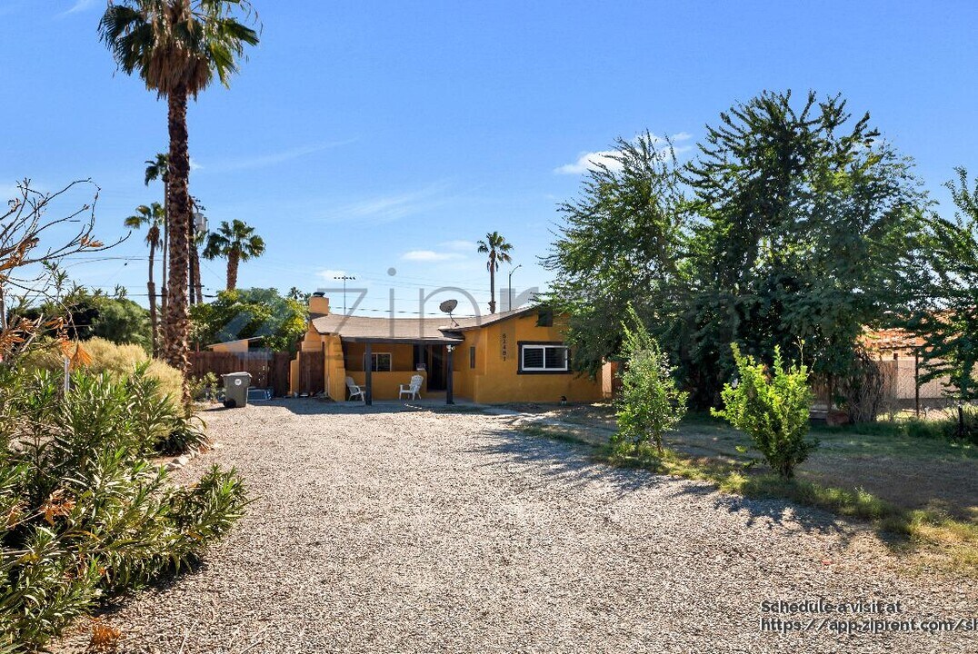 82481 Valencia Ave in Indio, CA - Building Photo