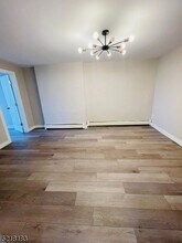 1088 Avenue C in Bayonne, NJ - Building Photo - Building Photo