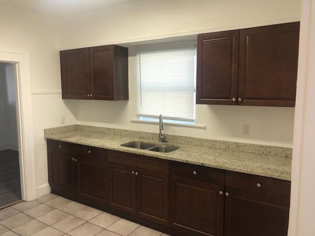 1300 Dr. M.L.K. Jr St S in St. Petersburg, FL - Building Photo - Building Photo