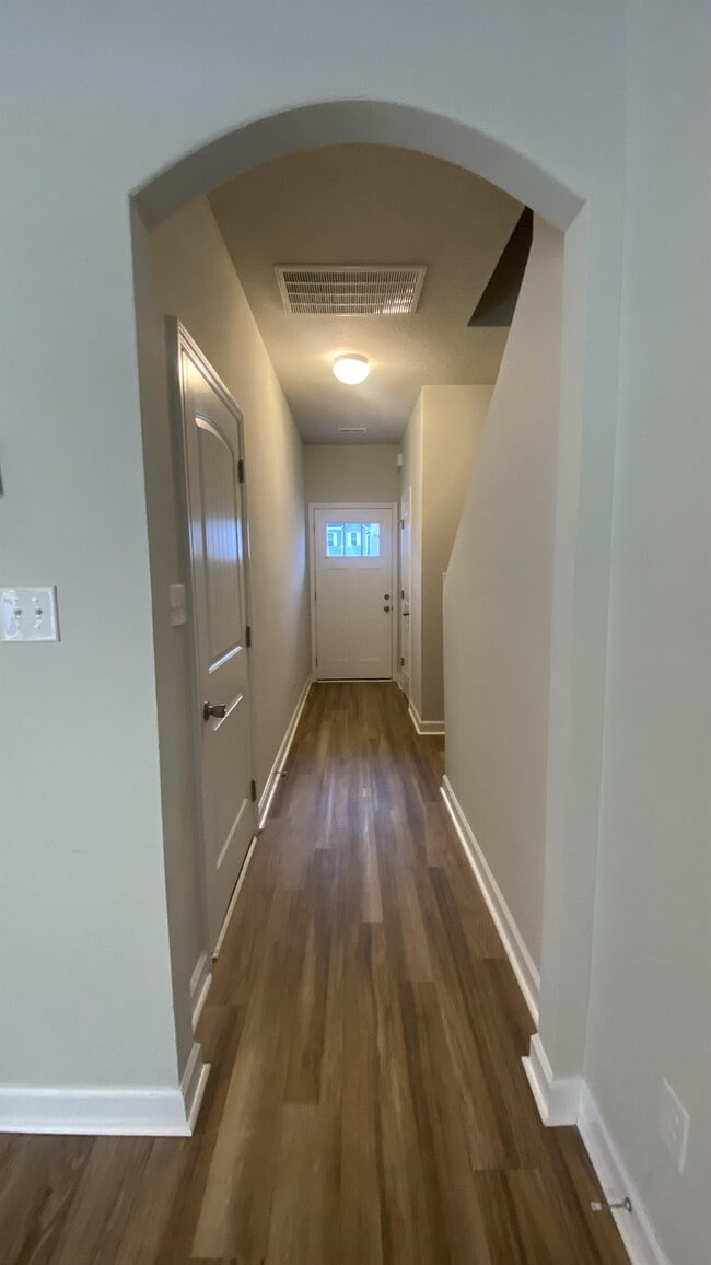 304 Otis Cv Ln in Jacksonville, NC - Building Photo - Building Photo