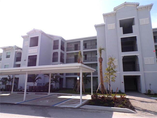 property at 14211 Heritage Landing Blvd