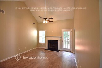 402 Parlor Cir in Locust Grove, GA - Building Photo - Building Photo