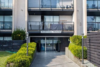 1204 Yates St in Victoria, BC - Building Photo - Building Photo