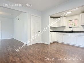 935 Albert Rd in Windsor, ON - Building Photo - Building Photo