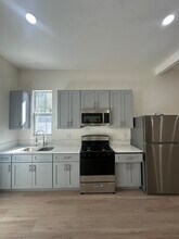 1223 Elden Ave, Unit C in Los Angeles, CA - Building Photo - Building Photo