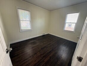 2632 Toledo Ave S in Minneapolis, MN - Building Photo - Building Photo