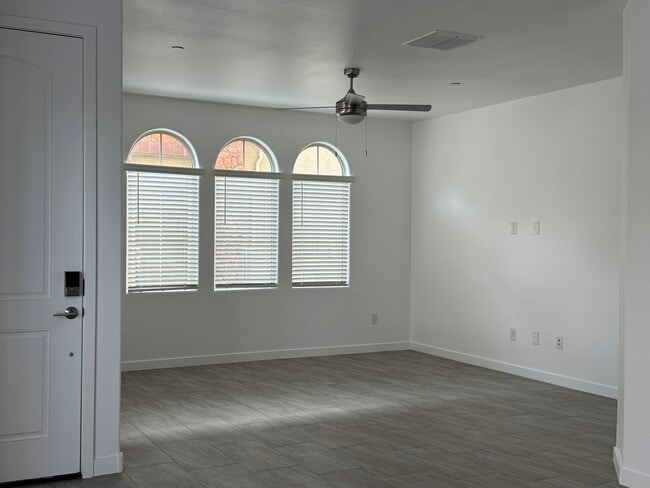 4100 S Pinelake Way, Unit 185 in Chandler, AZ - Building Photo - Building Photo