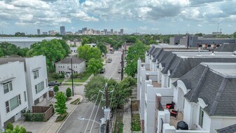 4114 Driscoll St in Houston, TX - Building Photo