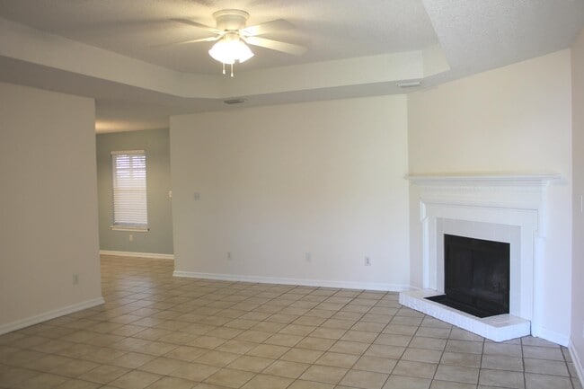 779 Pearl Sand Dr in Mary Esther, FL - Building Photo - Building Photo