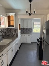 3624 Arlington Ave in Los Angeles, CA - Building Photo - Building Photo