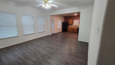 1106 Vernage Rd in Houston, TX - Building Photo - Building Photo