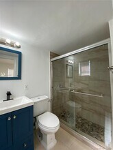 310 NE 82nd St-Unit -1 in Miami, FL - Building Photo - Building Photo