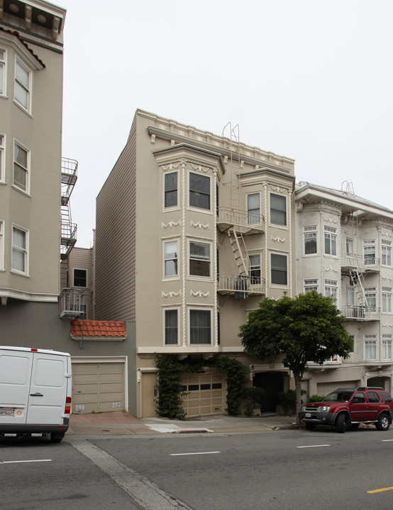 2727 Polk St in San Francisco, CA - Foto de edificio