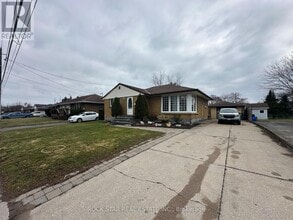 3616 Dorchester Rd in Niagara Falls, ON - Building Photo - Building Photo