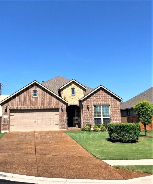 105 Silver Trail-Unit -F317 in Round Rock, TX - Foto de edificio