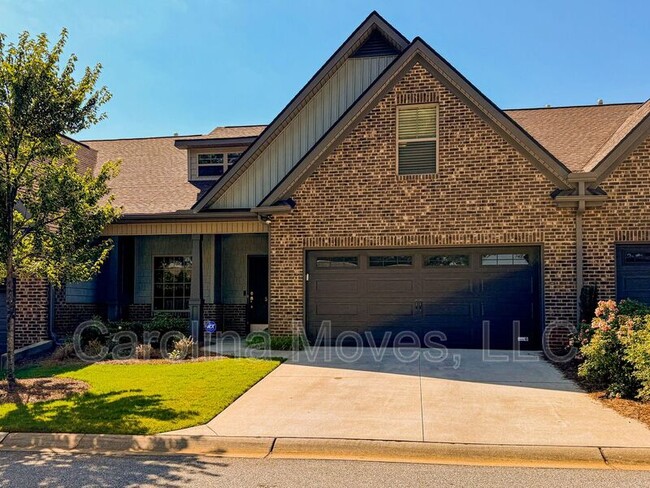 property at 5 Sweetspire Ln