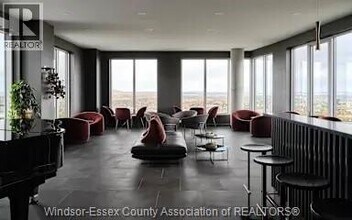 121 Parkdale Ave in Ottawa, ON - Building Photo - Building Photo