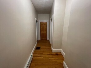 578 Main St, Unit 578 in Medford, MA - Building Photo - Building Photo