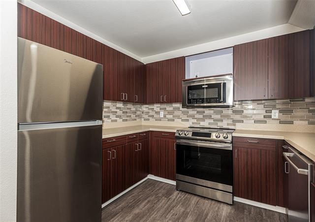 property at 3022 Forest Ln