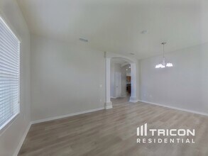 3612 Bristol Cove Ln in St. Cloud, FL - Building Photo - Building Photo