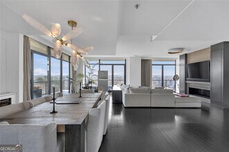 2233 Peachtree Rd NE in Atlanta, GA - Building Photo - Building Photo
