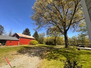 1933 Salt Point Tpke, Unit Spacious 1 br guesthouse in Salt Point, NY - Building Photo - Building Photo