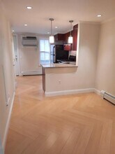 603 Bloomfield St, Unit 1 in Hoboken, NJ - Building Photo - Building Photo