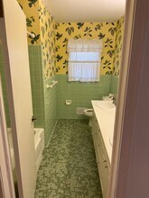 6681 Castleton Dr NW in Atlanta, GA - Building Photo - Building Photo