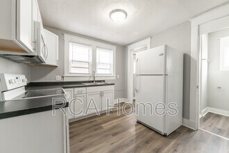 2427 N Kenwood Ave in Indianapolis, IN - Building Photo - Building Photo