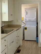 422 E St in Davis, CA - Building Photo - Building Photo