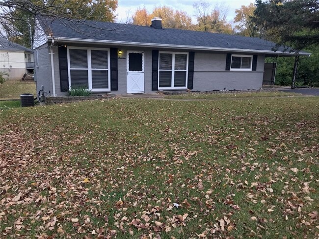 18 Country Squire Ct