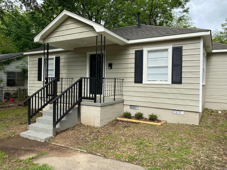 18 Neal Pl in North Little Rock, AR - Building Photo