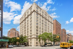 Umbria Apartments in New York, NY - Building Photo
