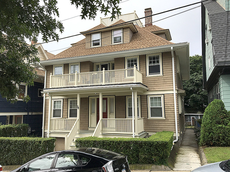 78 Temple Ave, Unit 1 in Winthrop, MA - Foto de edificio