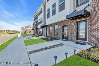 50 Midway Rd S in Tinton Falls, NJ - Building Photo - Building Photo