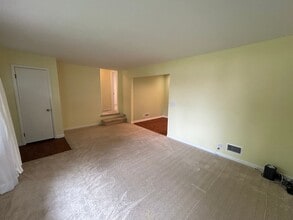 3700 S 16th St in Lincoln, NE - Building Photo - Building Photo