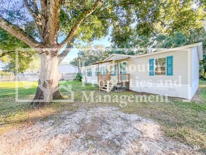 5638 Cherry Tree Dr in Lakeland, FL - Building Photo - Building Photo