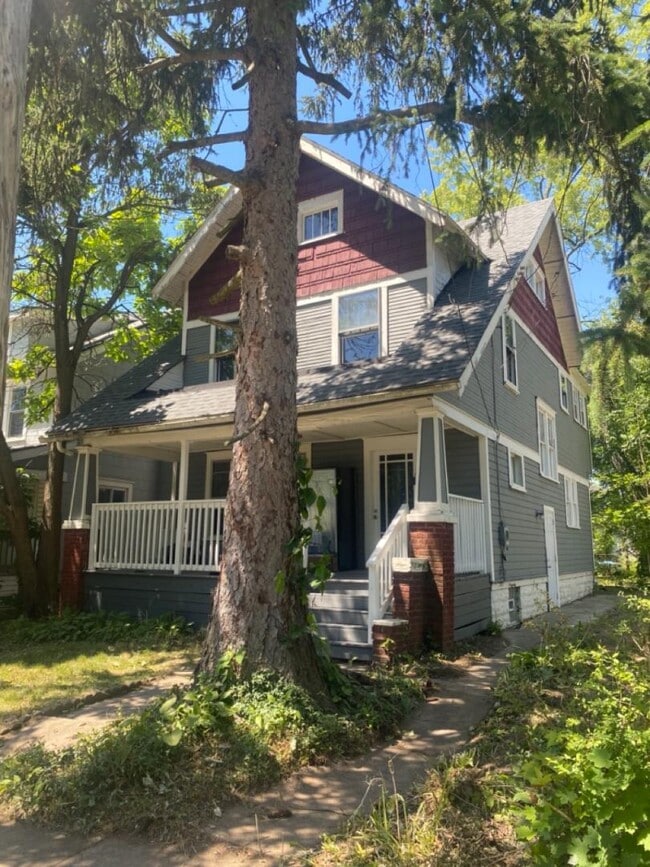 property at 937 Lawton St