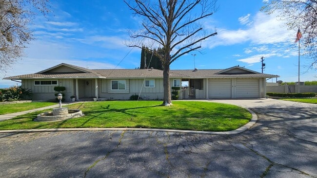 property at 7686 S Temperance Ave