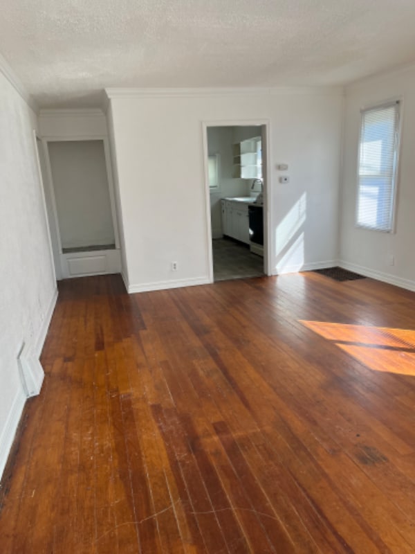 520 Somerset Ave in Mishawaka, IN - Building Photo - Building Photo