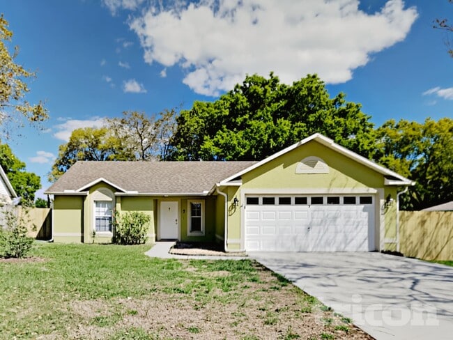 7 Bay Ridge Loop, Unit 2090 in Mascotte, FL - Building Photo - Building Photo