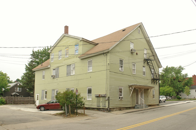 61-67 Pine St in Nashua, NH - Building Photo - Building Photo